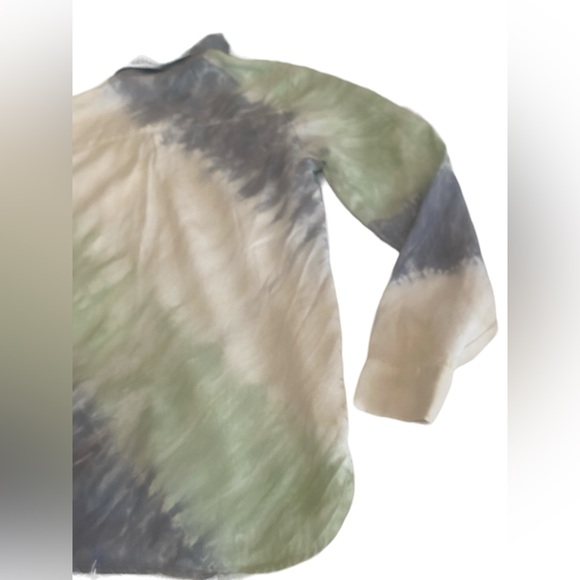 Red Haute spring tie dye collared button down shirt NWT size S. Retail $166 - Picture 6 of 11
